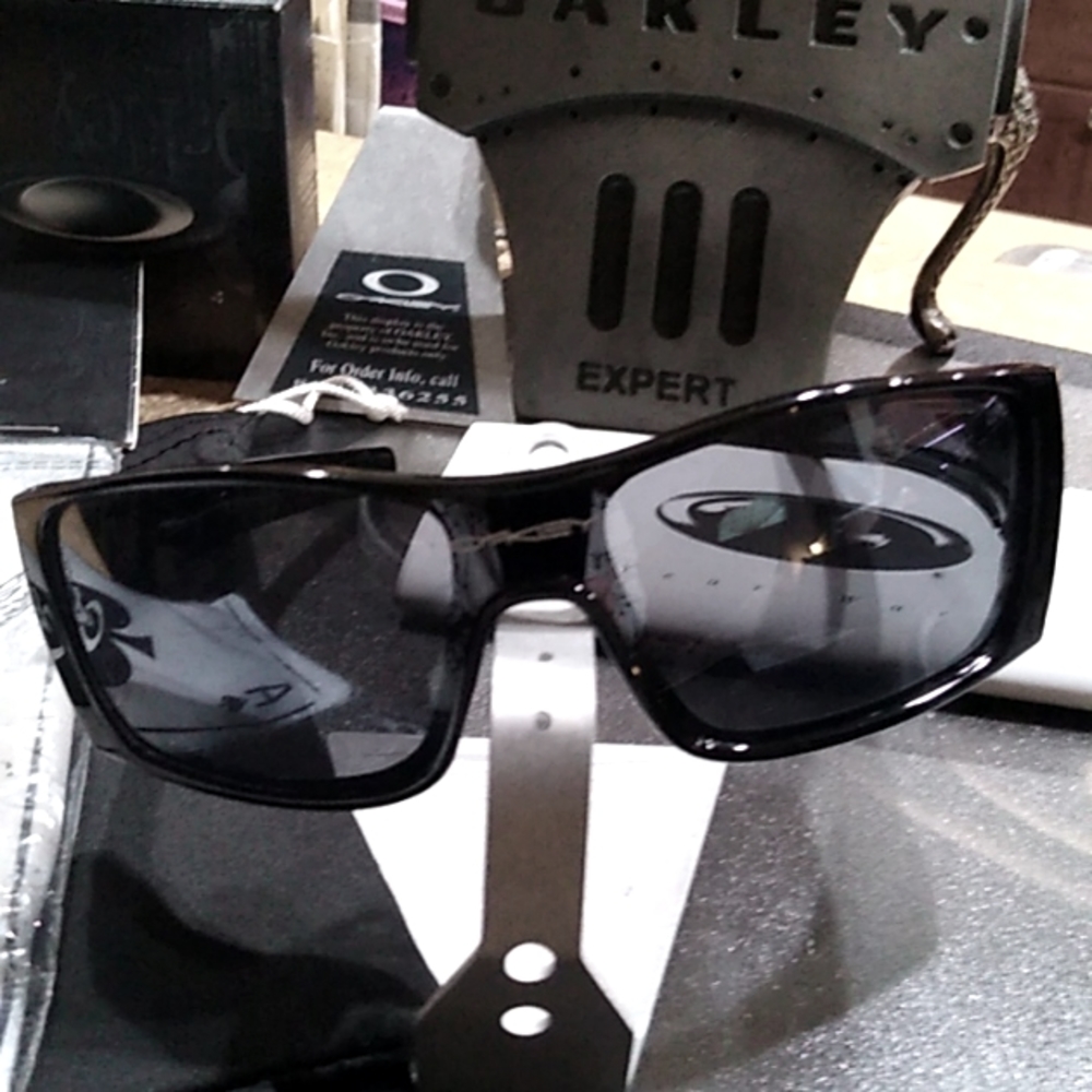 Oakley sunglasses